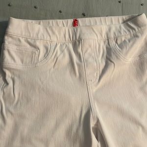 Spanx crops - flat front